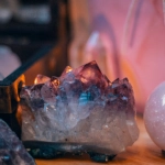 Космические кристаллические минералы в игровой геологической среде